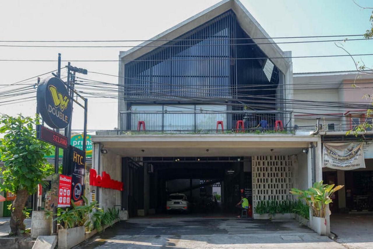 Reddoorz Plus Near Kawasan Sam Poo Kong Semarang Exterior photo